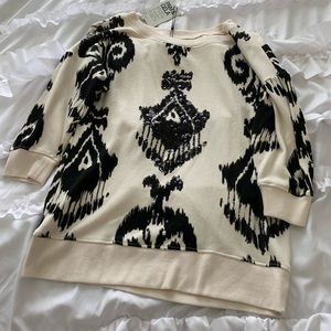 Women’s Pam & Gela sweater